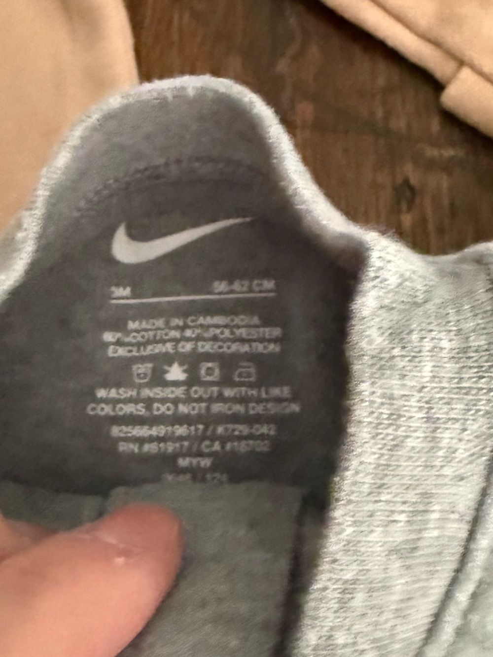 Nike Onsie - 3M - Picture 2 of 3